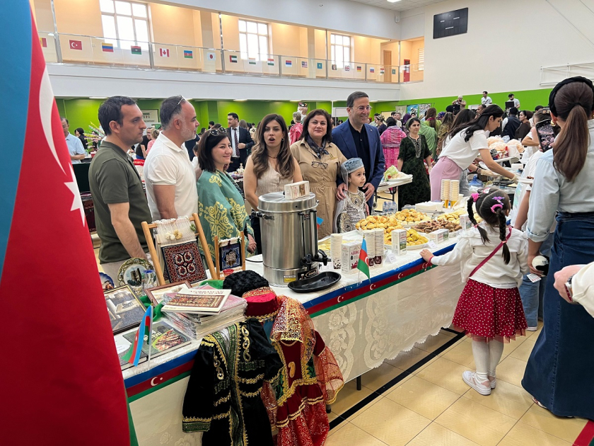 Türkmənistanda...    - Plov, dovğa, dolma, qutablar, paxlava və şəkərbura təqdim olundu 