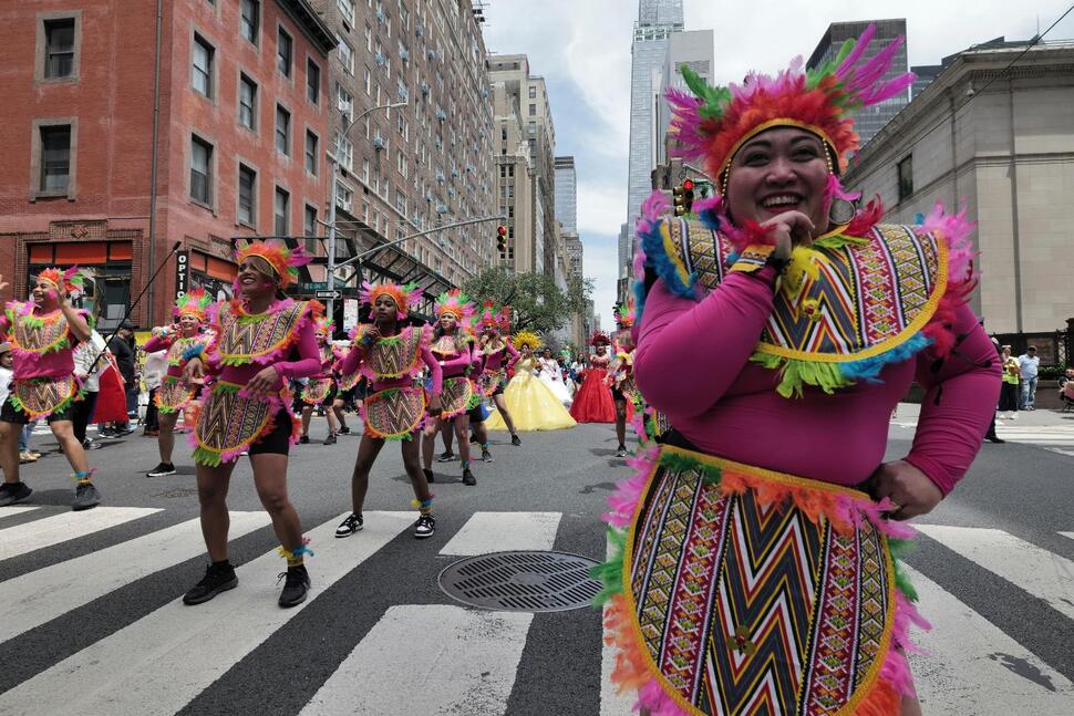 A Growing Filipino Diaspora Means Plenty of Celebration Worldwide for Philippine  Independence Day