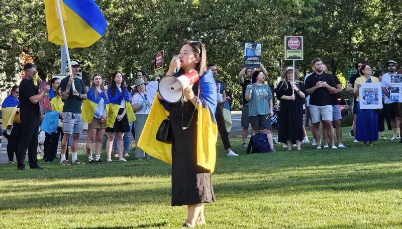 Ukrainian diaspora rallies in the US to raise awareness for children bombed   by Russia