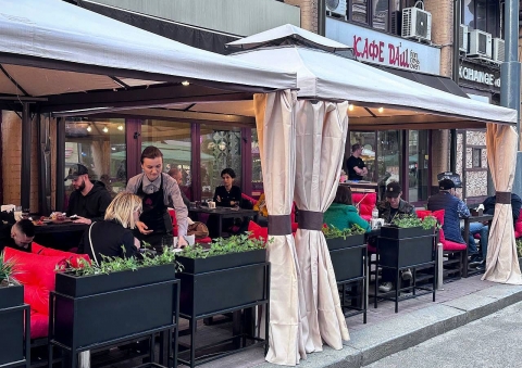 Kiyevdə Azərbaycan restoranında  “Molotov kokteyli” və “Saatlı partlayıcı” həyəcanı  